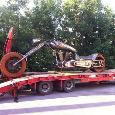 Harley Davidson Monster Bike XXXL – Die Stahlgewalt von Harald Kirchebner