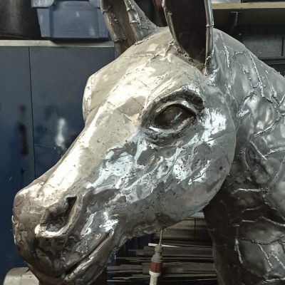 Das Unvollendete – Skulptur von Harald Kirchebner